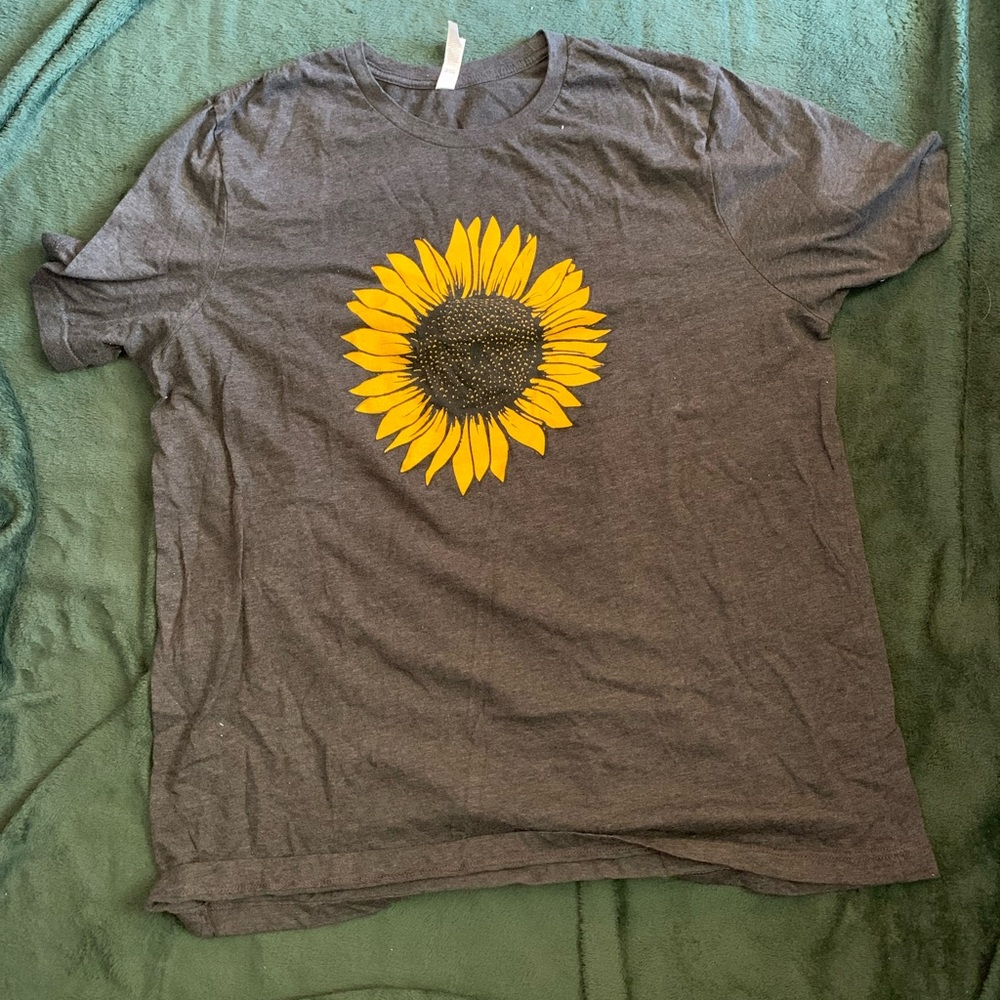 Women’s Sunflower T-Shirt